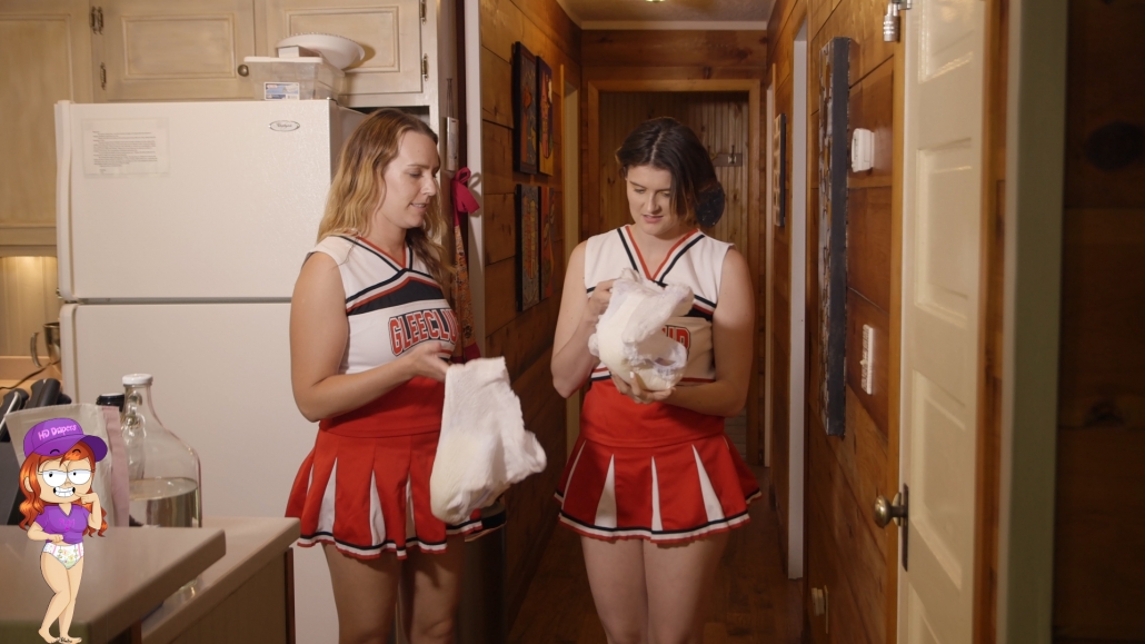 Cheerleaders Potty Secret - HD Diapers